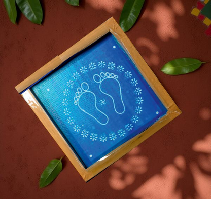 Rangly- Pair- of- Lakshmi- Padam- with- Circle- Stencil- Wooden- 55 Inches Pack of 1 piece