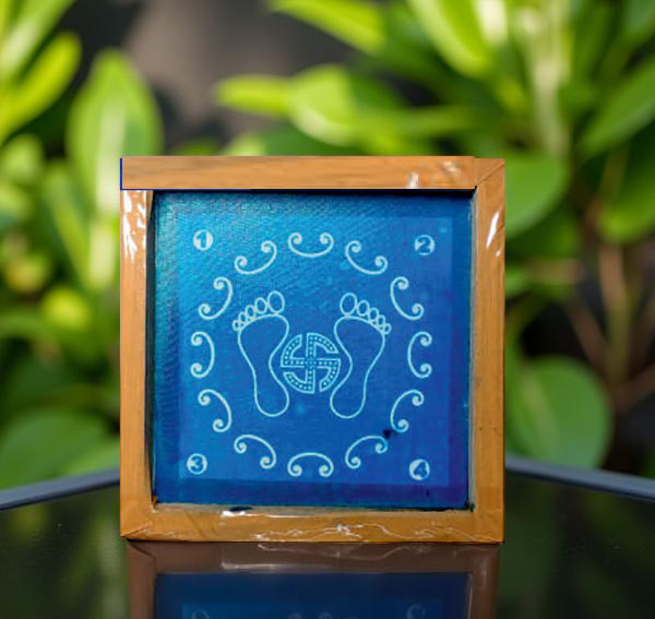 Rangly Lakshmi Padam with Border Symbol Rangoli Stencil Wooden 5*5 Inches Pack of 1 piece