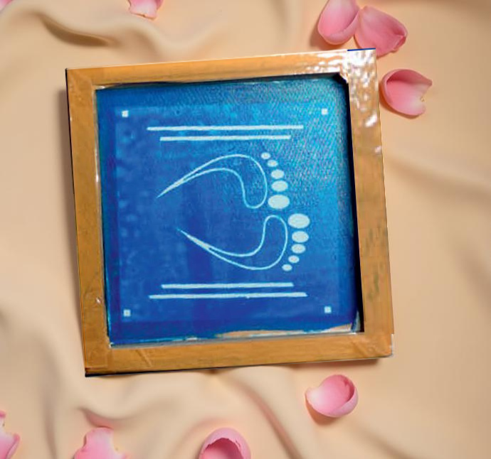 Rangly Lakshmi Padham Model 3 Rangoli Stencil Wooden 5*5 Inches Pack of 1 piece