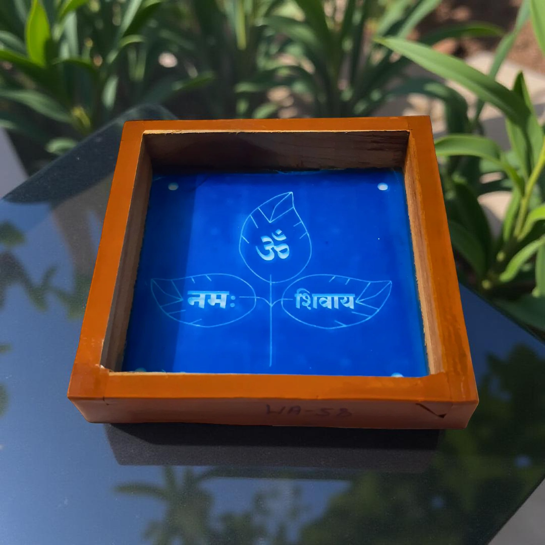 Rangly Bel Patra Rangoli Stencil Wooden 5X5 Inches Pack of 1 piece