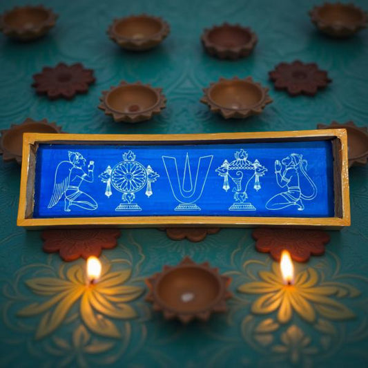 Shankh Chakra Namah Hanuman and Garuda Border Wooden17x5 Inches  Pack of 1 Piece